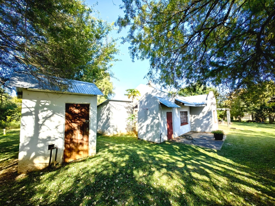 Commercial Property for Sale in Lindleyspoort North West